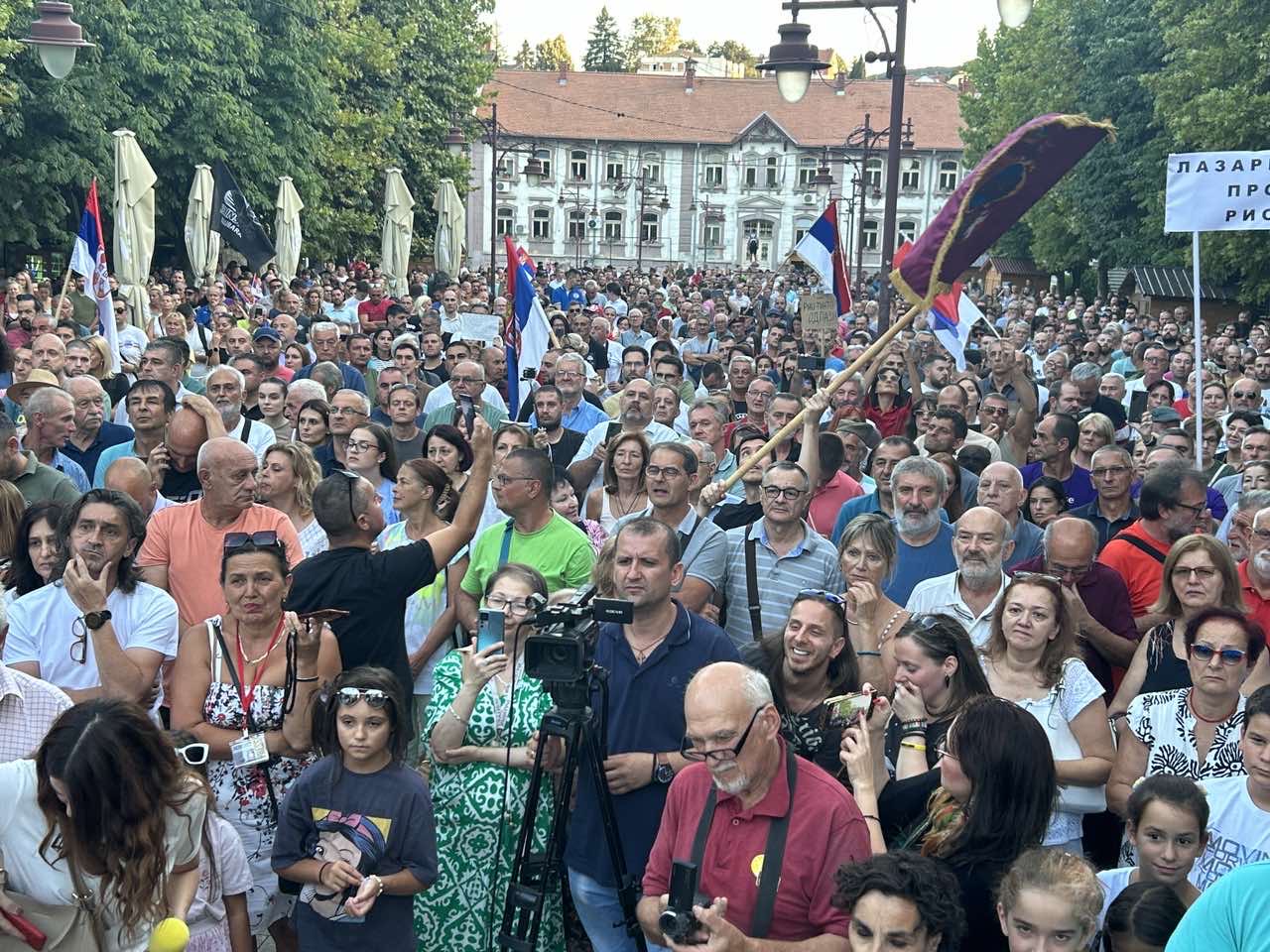Arhiv javnih skupova prebrojao: Protest protiv Rio Tinta u Šapcu ...