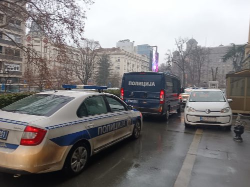 policija