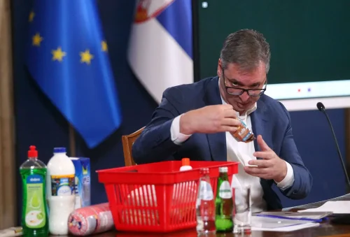 vučić